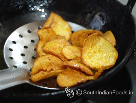 Maravalli kilangu chips | Tapioca chips-How to make-Step by step photos