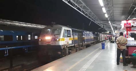 12993 Gandhidham Puri Superfast Express Weekly Train(via Sambalpur ...