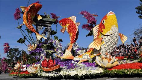 SuperMnew - Rose Parade Floats