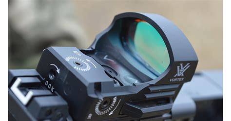 Gear Review: Vortex Razor Red Dot :: Guns.com