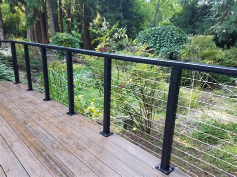 Stainless cable railing | Deck Masters, LLC