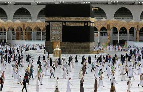 Scaled-down Hajj concludes with the final ritual in Makkah | OyeYeah