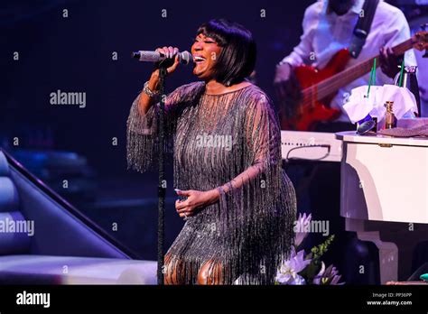 Patti Labelle live in concert Stock Photo - Alamy