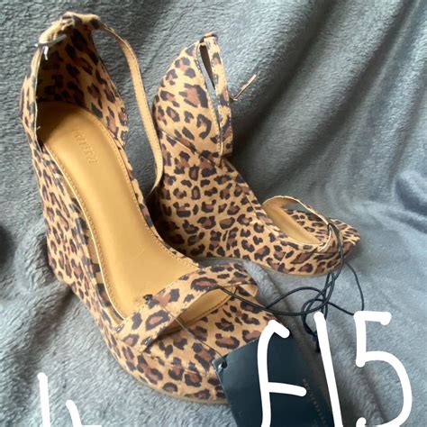 Brand new leopard print shoes size 4 - Depop