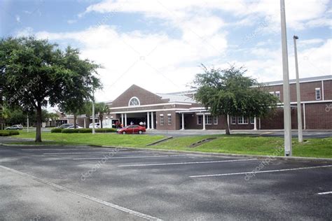 Altermese Bentley Elementary School in Sanford, Florida – Stock Editorial Photo © csproductions ...