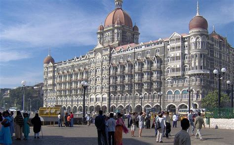 Travel Guide to magical Mumbai (Bombay), India – what is there to see ...