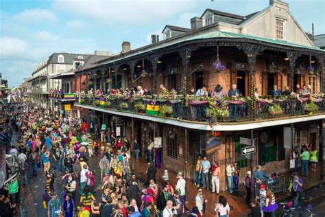 Mardi Gras in New Orleans: Everything You Need to Know in 2020 | Condé ...