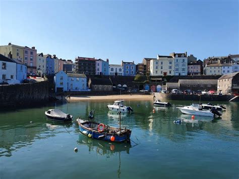 Tenby Harbour Beach in Pembrokeshire - Small but adorable