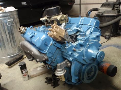 the cynical gearhead: Chrysler 400 big block spray can rebuild update.