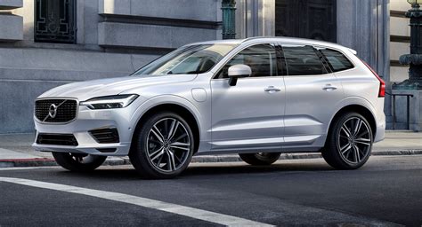 2018 Volvo XC60 detailed in new video - Photos (1 of 5)