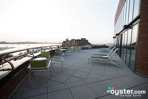 Boston Marriott Long Wharf Review: What To REALLY Expect If You Stay