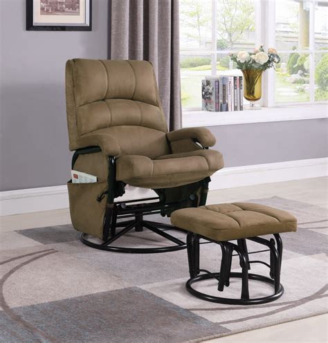 7 recliners for small spaces that will feel like you’re li