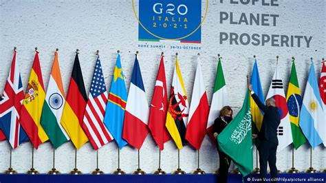 G-20 leaders make no promises over climate change – DW – 10/31/2021