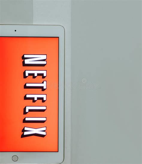 Netflix Logo on Ipad Screen. Editorial Stock Image - Image of device, logo: 184643714