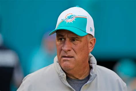 Report: Eagles ‘expected’ to hire Vic Fangio as defensive coordinator