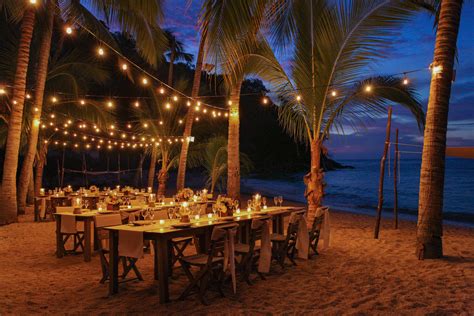 Sunset Beach Wedding | Sunset beach weddings, Outdoor beach wedding, Wedding venues beach