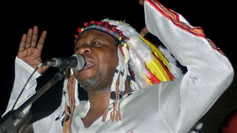 Congo music star Papa Wemba dies after stage collapse - ITV News