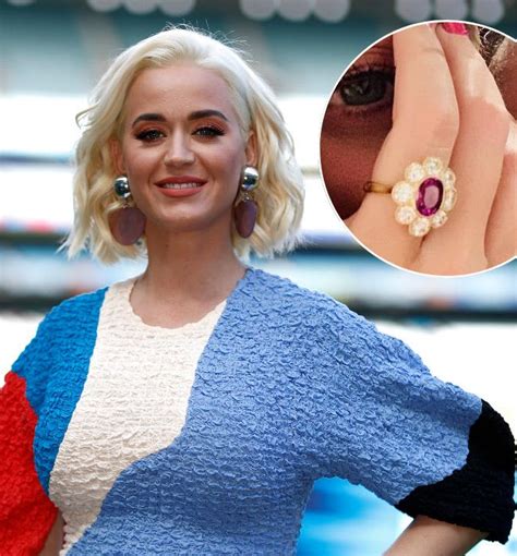 Katy Perry fans go wild over new photo of giant engagement ring | HELLO!