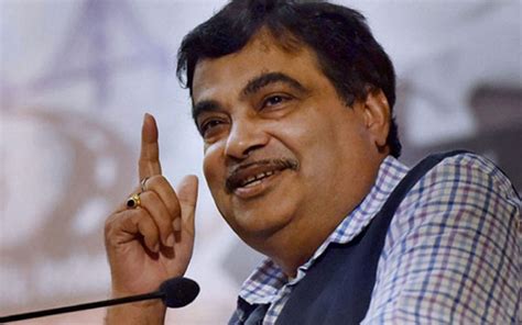 Opposition parties, media "twisted" my statements: Gadkari