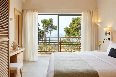 ELIVI SKIATHOS Officially Opens - SPACE | International Hotel Design