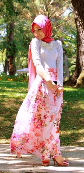 20 Chic Summer Hijab Styles and Outfit Ideas | Hijab fashion, Islamic fashion, Muslimah fashion