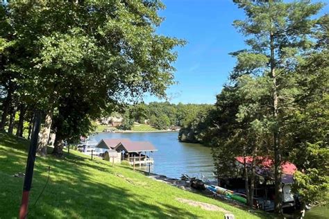 Williamstown Lake Holiday Rentals & Homes - Kentucky, United States ...