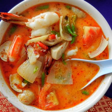 Southeast Asian Food- Best Dishes! | World Travel Family