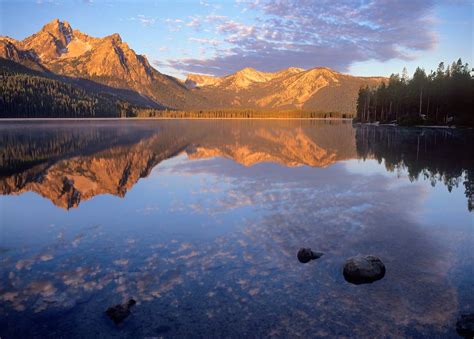 Trails of the Sawtooth Mountains - Best Locations To Visit