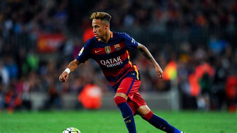 Barcelona's Neymar responds to showboating criticism: "I won't change ...