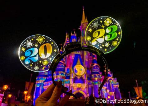 New Year's Eve Disney World Fireworks | the disney food blog