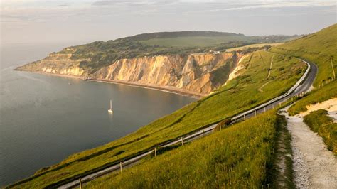 Ultimate guide to cycling Isle of Wight: cycling routes, GPX, maps + more!