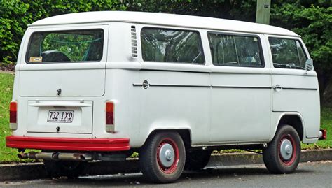 File:1973-1980 Volkswagen Kombi (T2) van 02.jpg - Wikipedia, the free encyclopedia