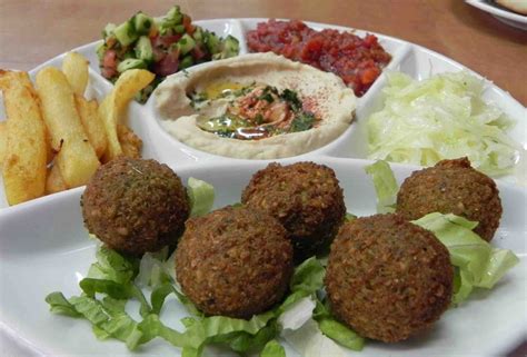 Pictures of Israeli Food and Culture