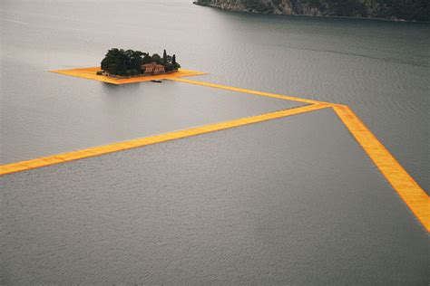 Floating Piers - More Sports. More Architecture.