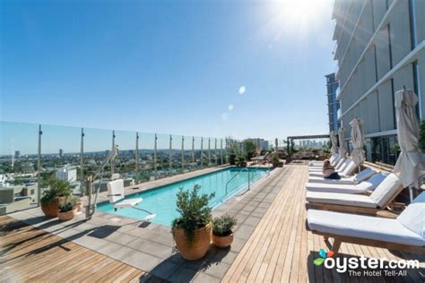 Best Los Angeles Rooftop Pools for Views and Cocktails | Oyster.com