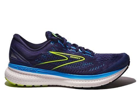 Which Brooks Shoe Has The Most Cushioning? - Shoe Effect