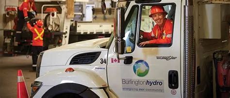 Burlington Hydro fixing power outage in Dynes neighbourhood | INhalton