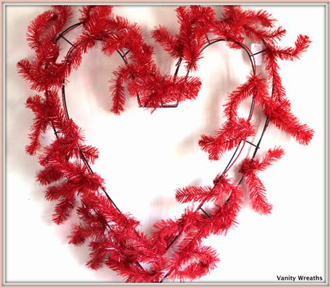 Vanity Wreaths: Make A Heart-Shaped Mesh Wreath for Valentines Day