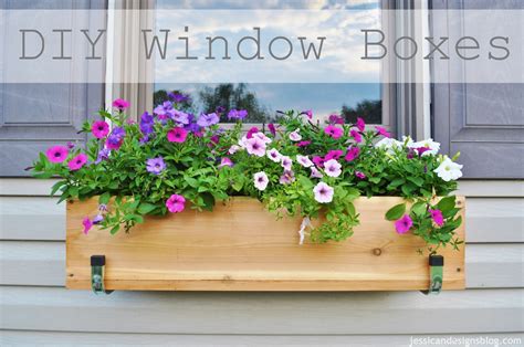 jessicaNdesigns: DIY Window Flower Boxes.