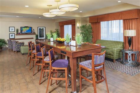 Hampton Inn Macomb - 24 Photos - Hotels - 1639 E Jackson St, Macomb, IL ...