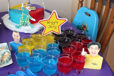 Wiggly Jello! First Birthday Theme Girl, Twin Birthday Parties, First Birthday Decorations ...