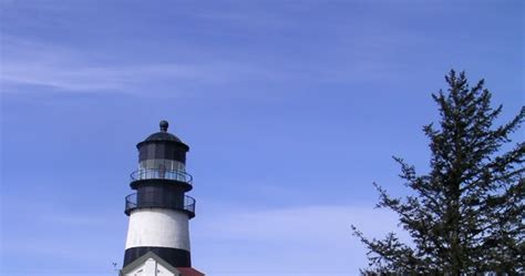 Astoria, Oregon, Daily Photo: Cape Disappoinment Lighthouse