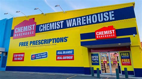 Chemist Warehouse - GLight