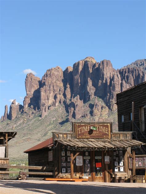 Meandering...: Goldfield Ghost Town