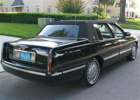 1999 Cadillac DeVille Sedan @ Cadillacs for sale