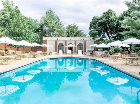 Outdoor Pool - The Mansion at Glen Cove