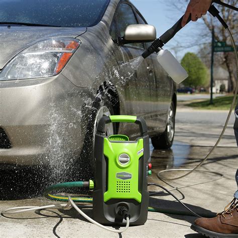 The Best Pressure Washer For Car Cleaning, Driveways & Patios (2021) - Smart Vac Guide