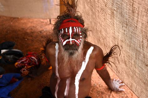 Uluru The Red Heart of Australia - FeetDoTravel