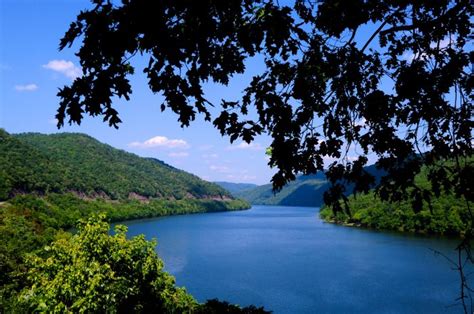 Discover the Perfect Scenic Drives in West Virginia - Almost Heaven ...