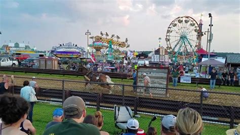 Burlington County Farm Fair 2017 Draft Horse Pull - YouTube